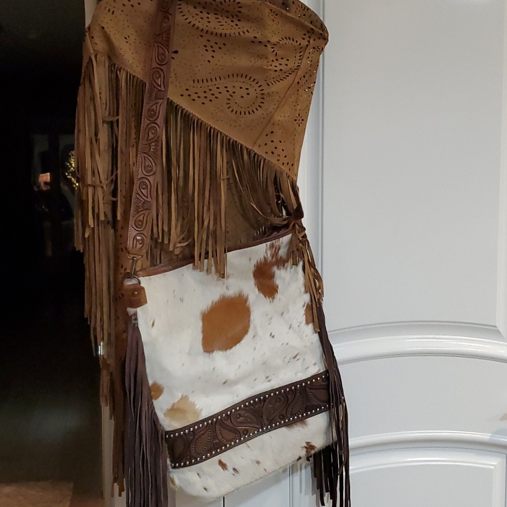 AMERICAN DARLING HANDTOOLED SADDLE BAG NEW